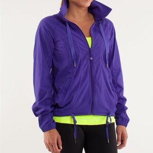 Lululemon Transition Jacket Bruised Berry purple size 8